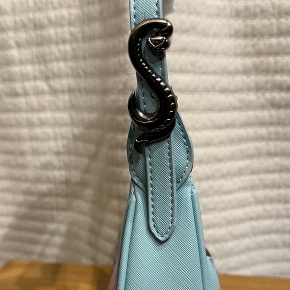 Ed Hardy Siberia Hills Love Kills Slowly Skull Animal Print Pink Blue Bag NWOT - Picture 6 of 9